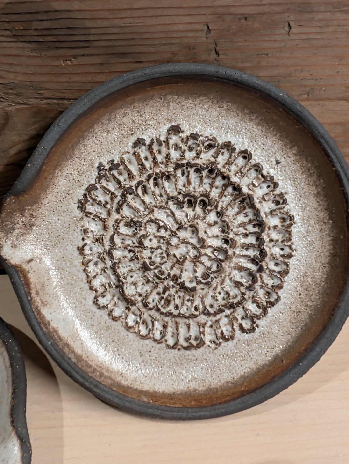 Vitlöksrivare Svart